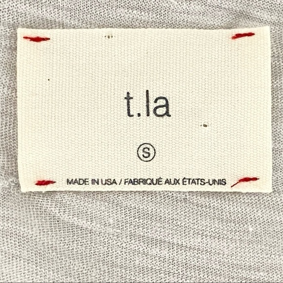 Anthropologie t.la over sized long sleeve crew tee with printed design sz Small - Picture 4 of 6